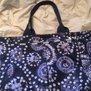 The dyed LeSportsac
